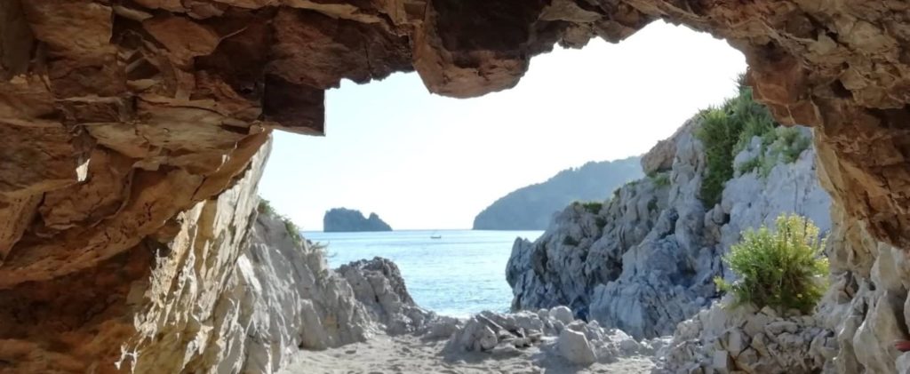 Grotta della spiaggia della Molpa Palinuro 2
