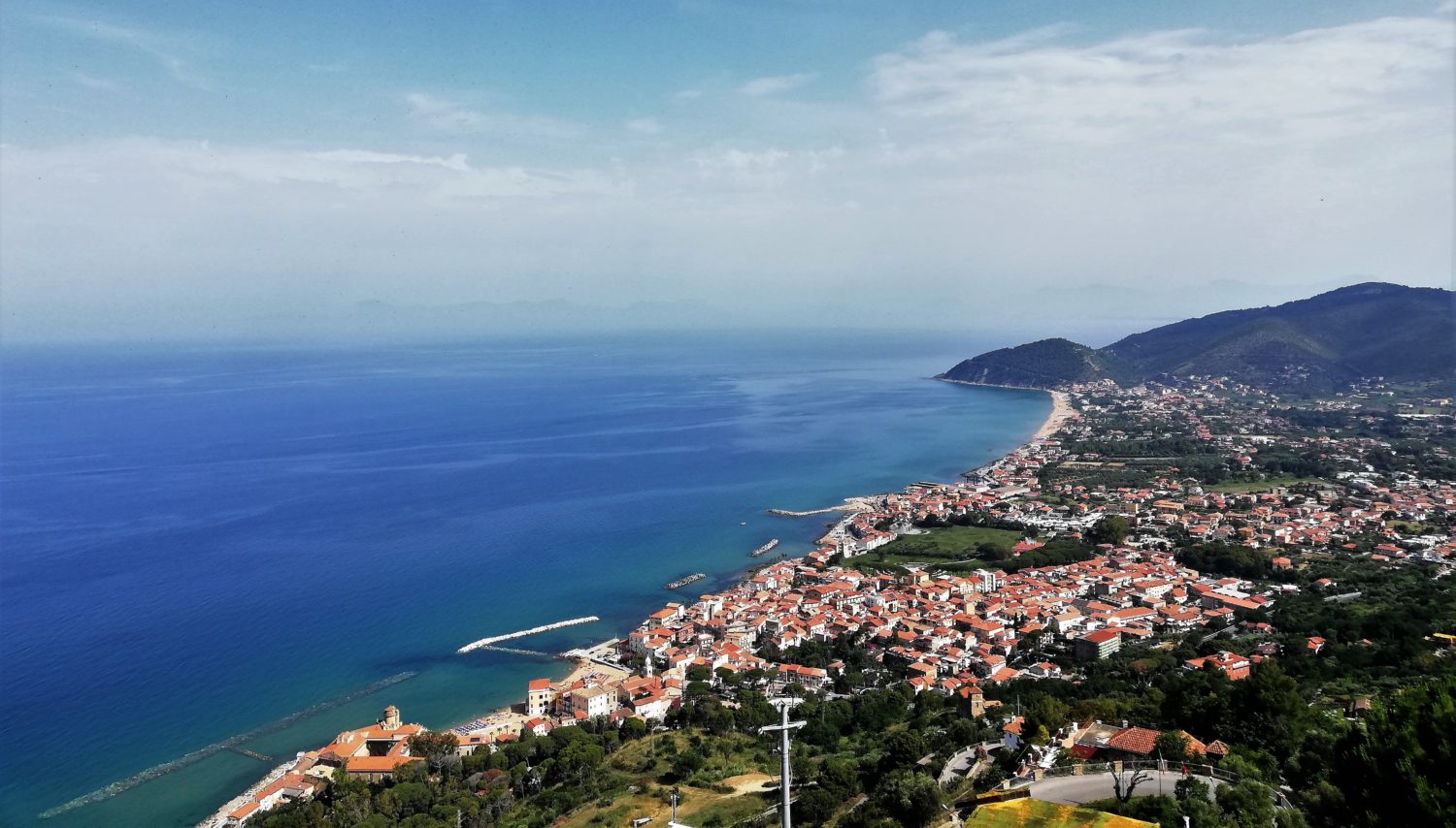 Zona lago e santa maria di castellabate