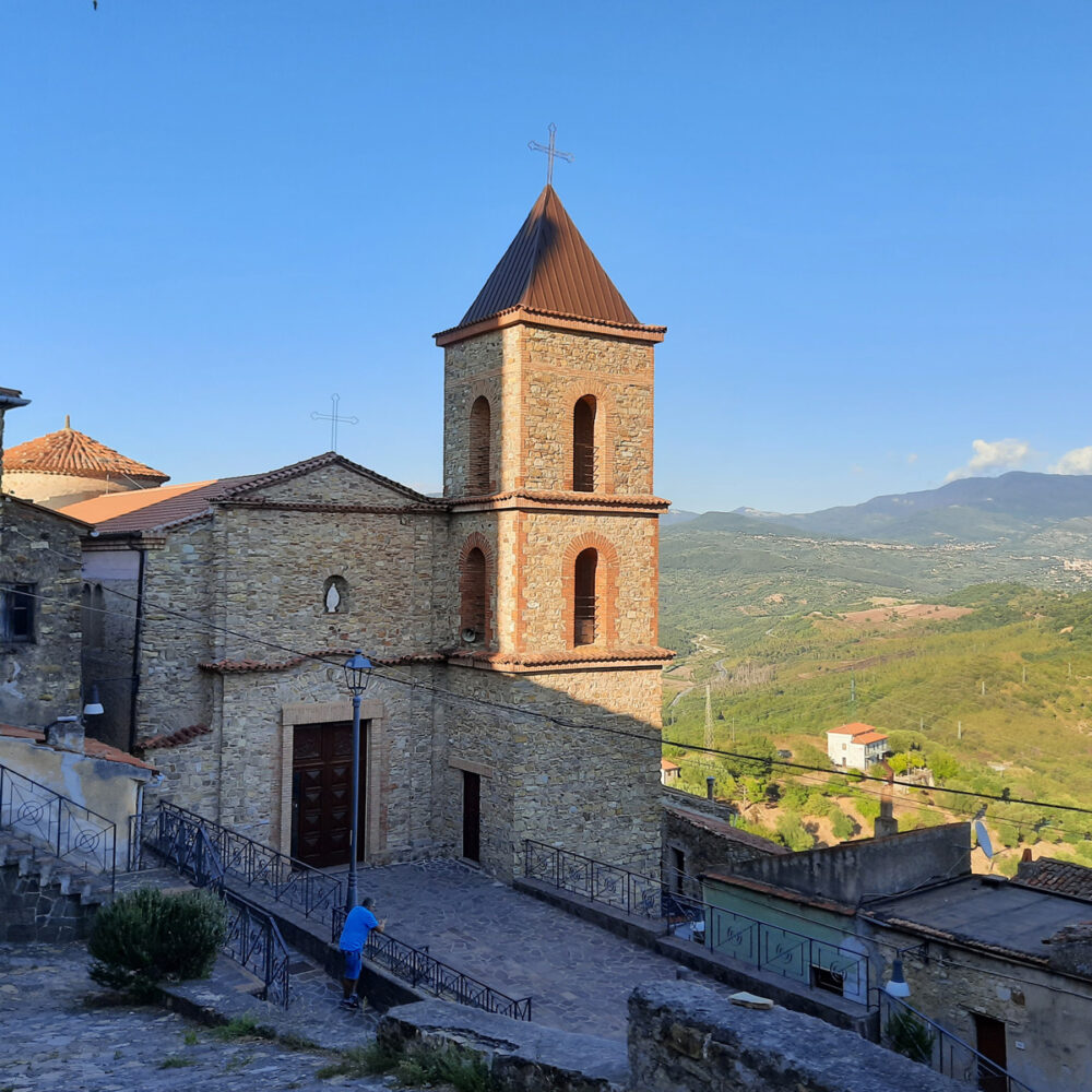 chiesa-1x1-castelnuovo-cilento