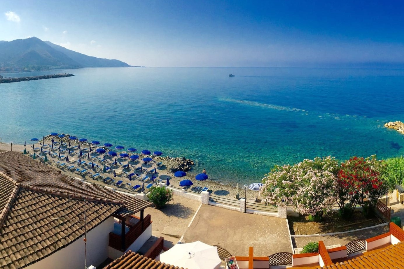 spiaggia san nicola a mare montecoric